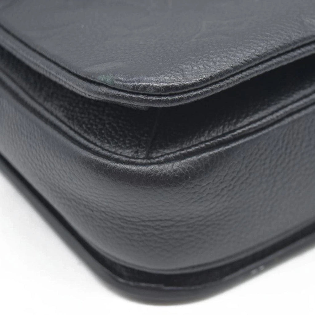 Louis Vuitton Black Embossed Pochette Métis Monogram