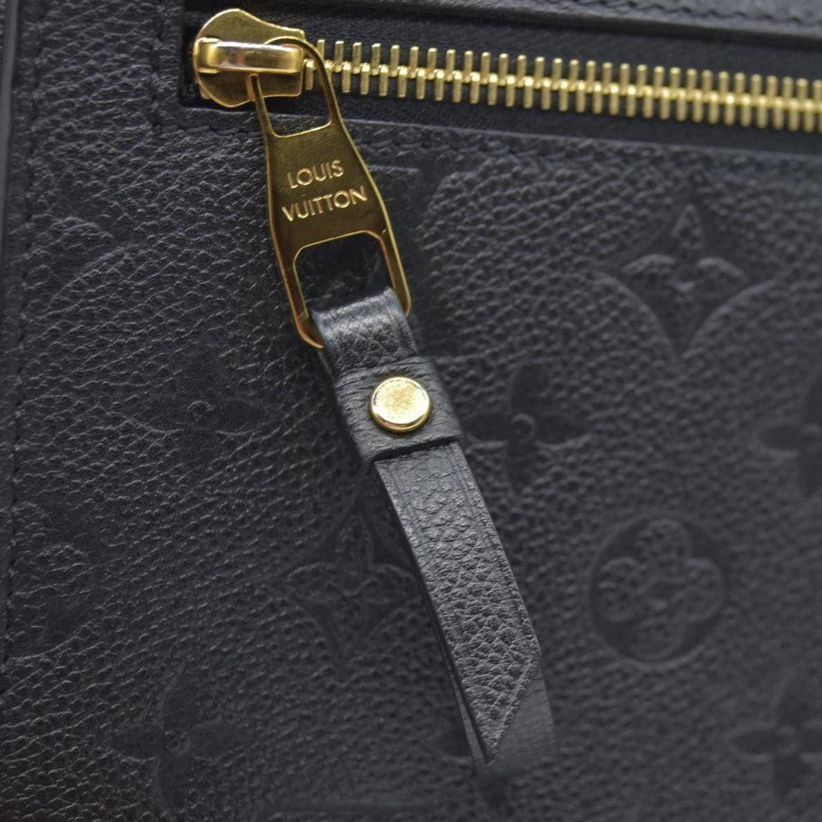 Louis Vuitton Black Embossed Pochette Métis Monogram